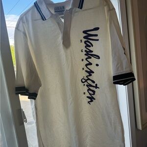 UW vintage huskies shirt !!